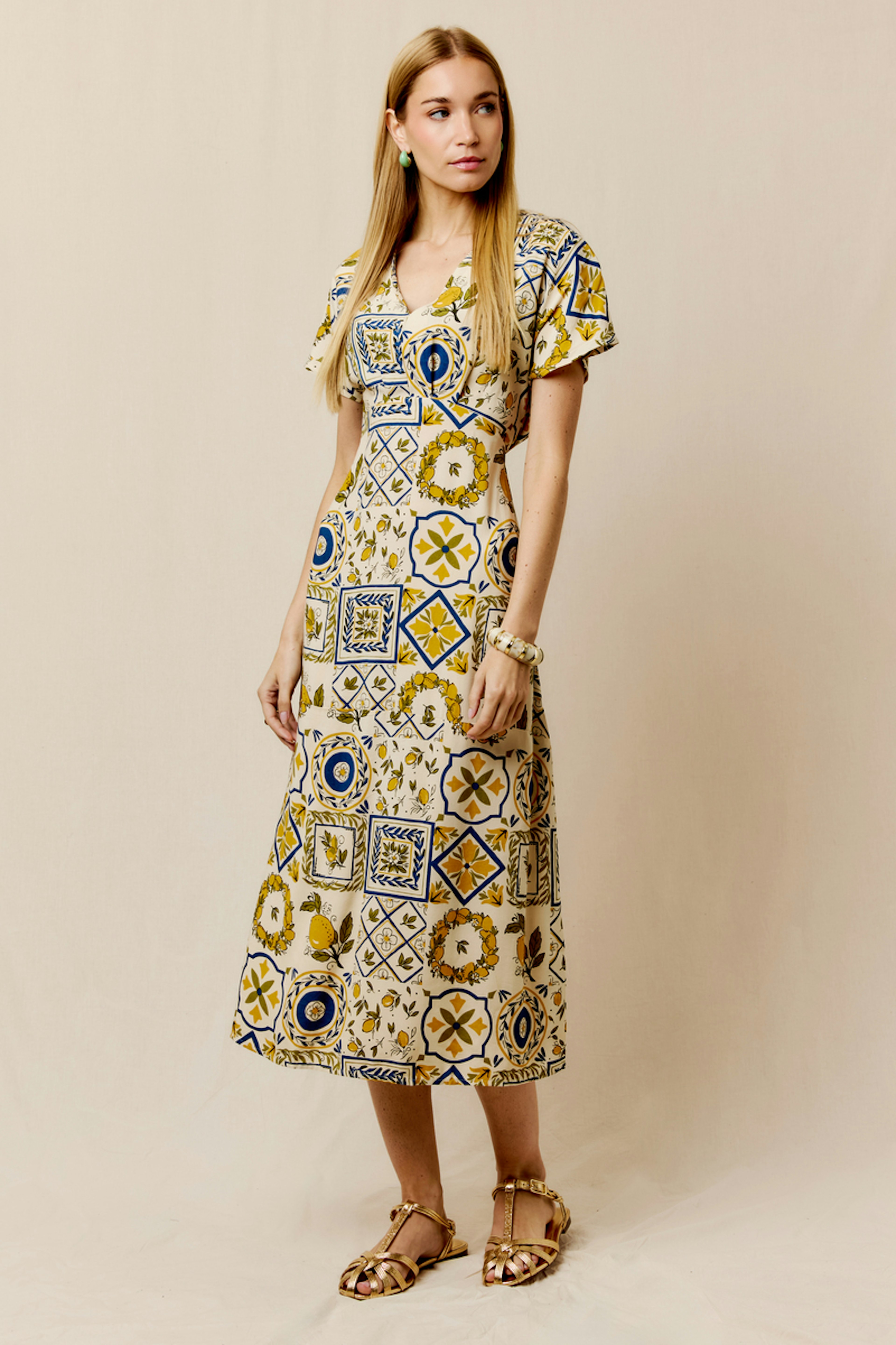 Robe Mekia