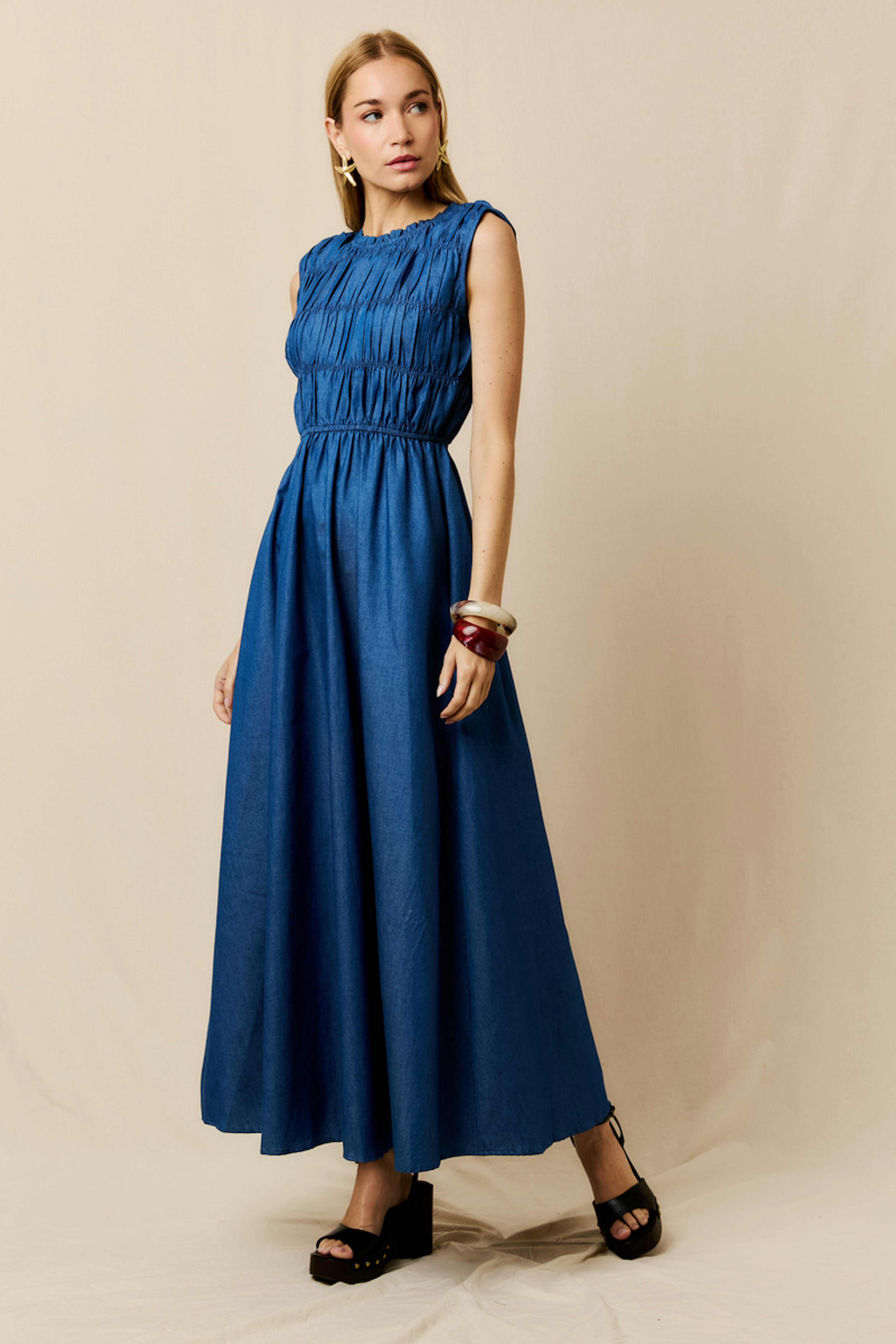 Robe Caridad