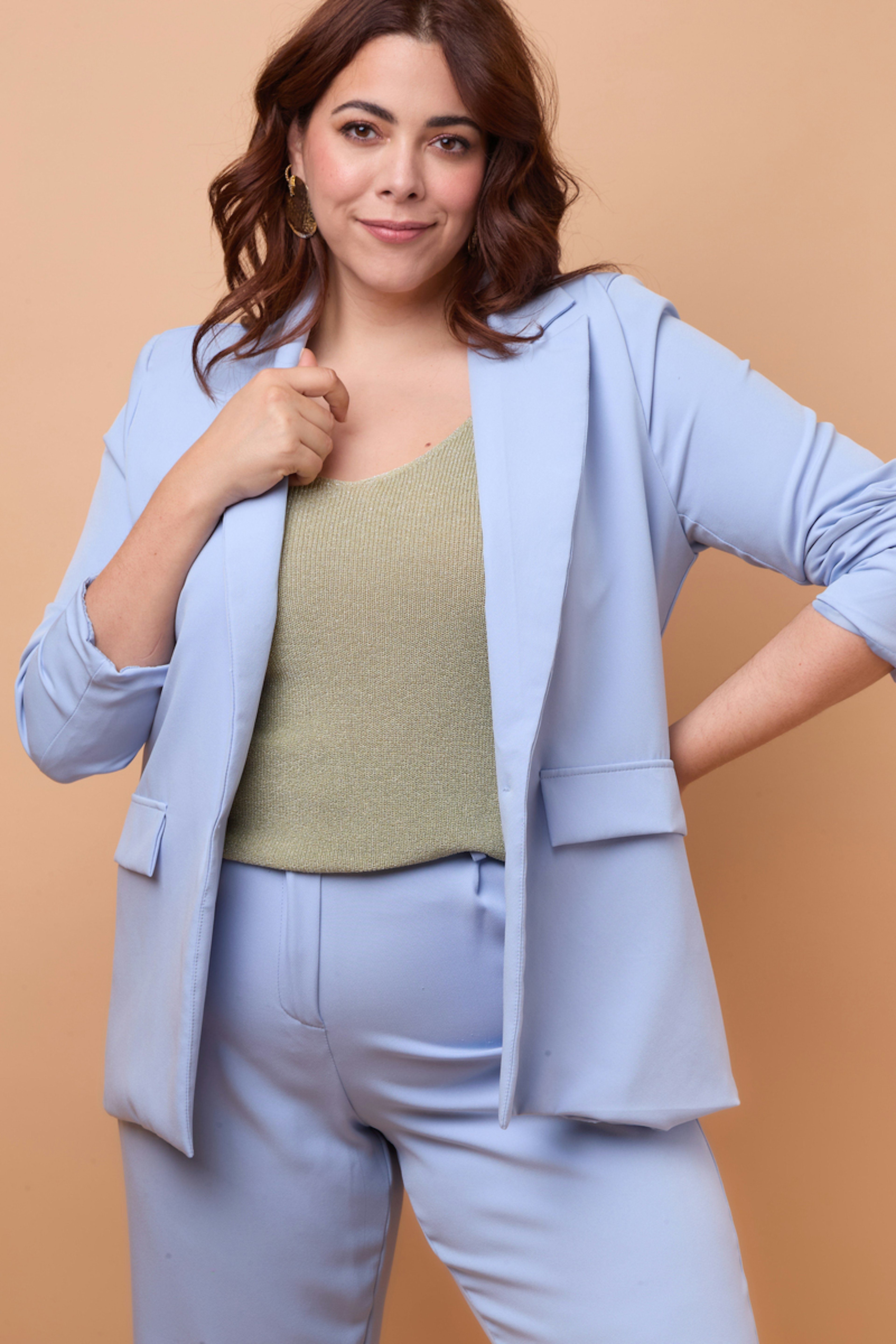 Blazer Vs-ellie 1e