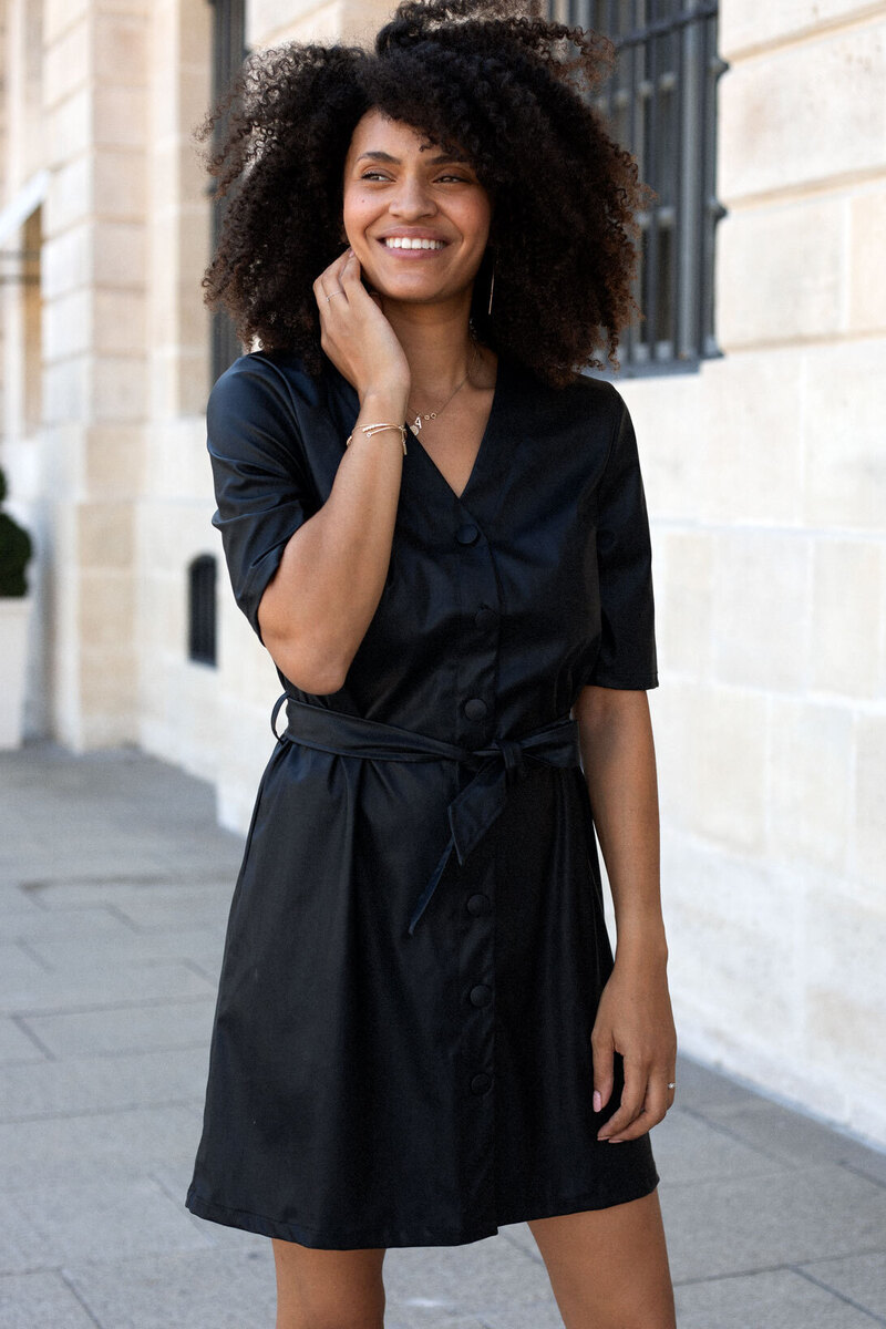Le Closet Location de vetements et accessoires femme par abonnement