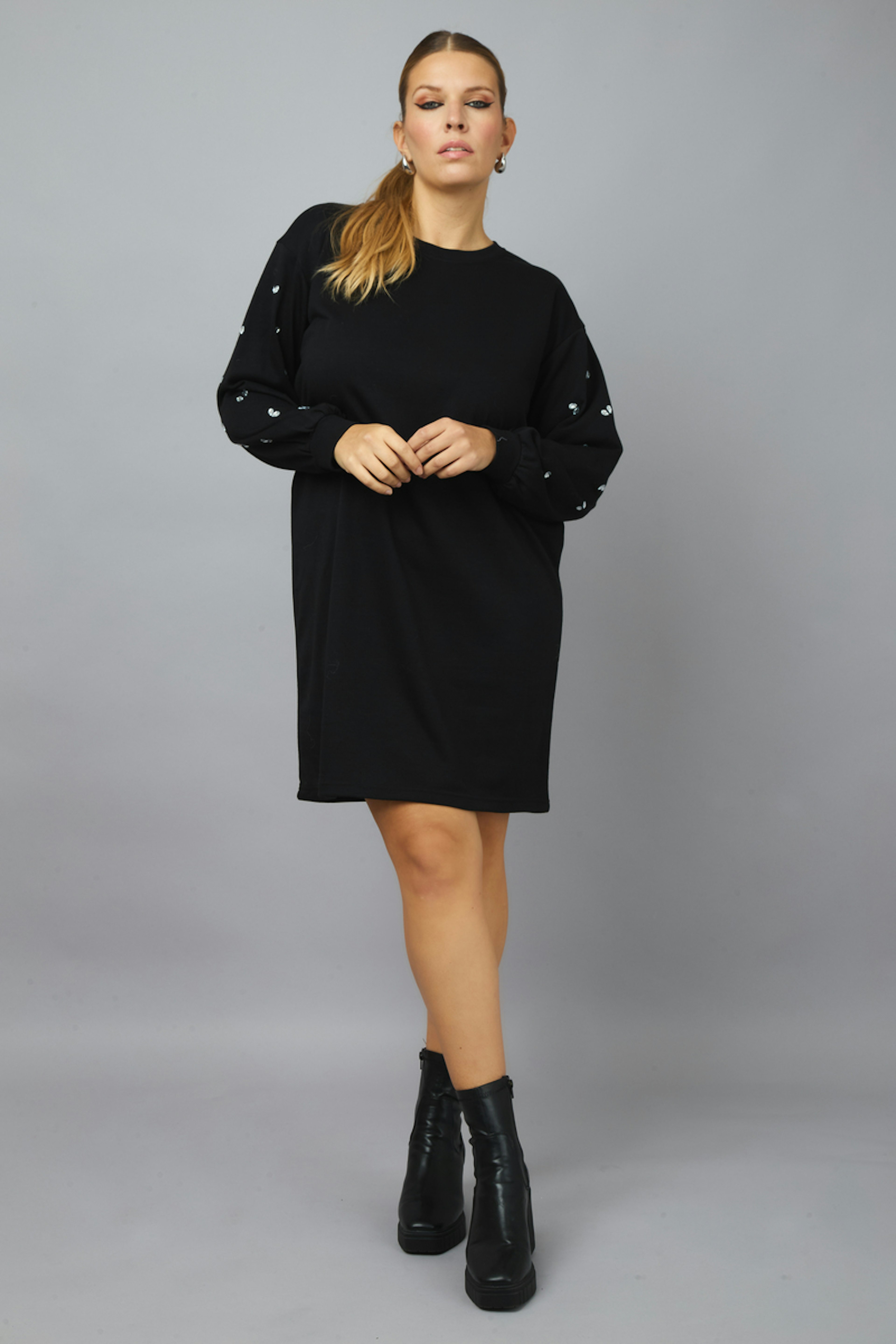 Robe Vmcdora