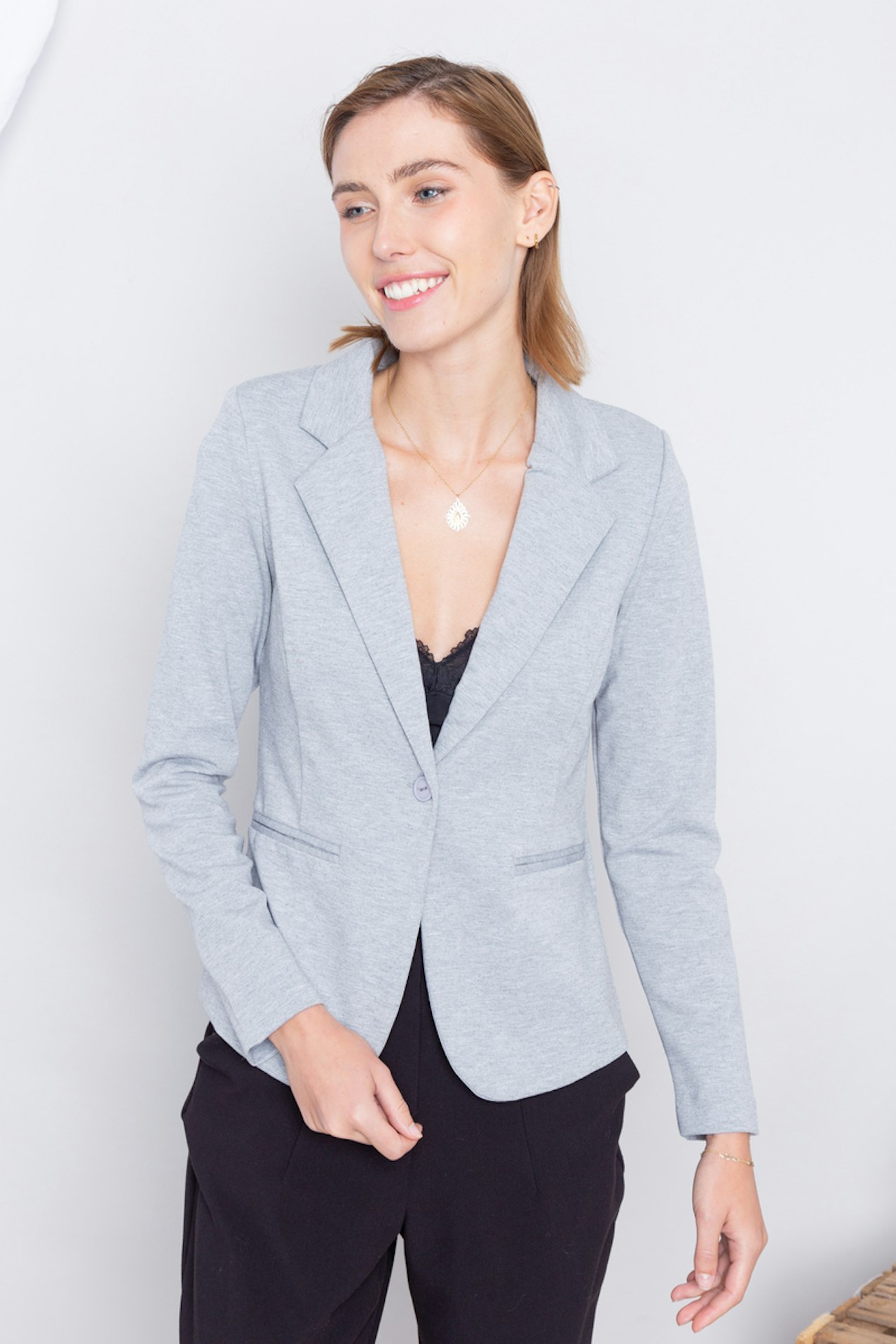Veste Ihkate